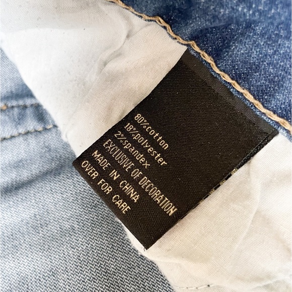 Jeans - Picture 4 of 8